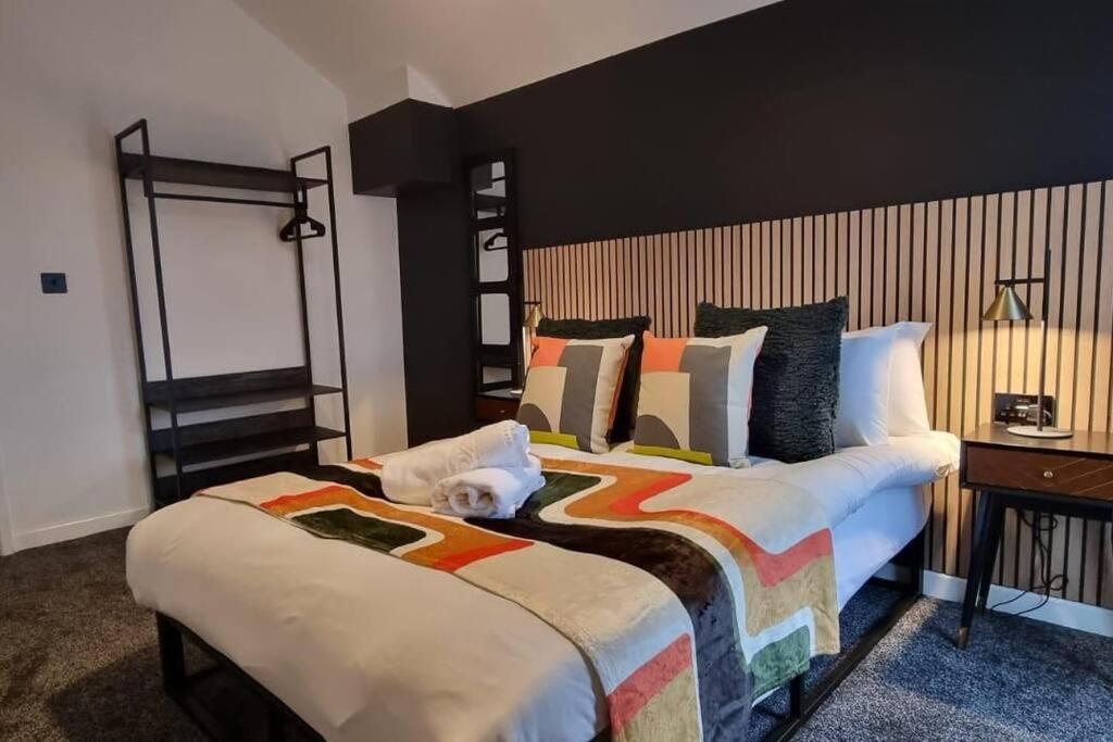 Super Stylish Apartment In Urmston Flat 3 Exteriör bild